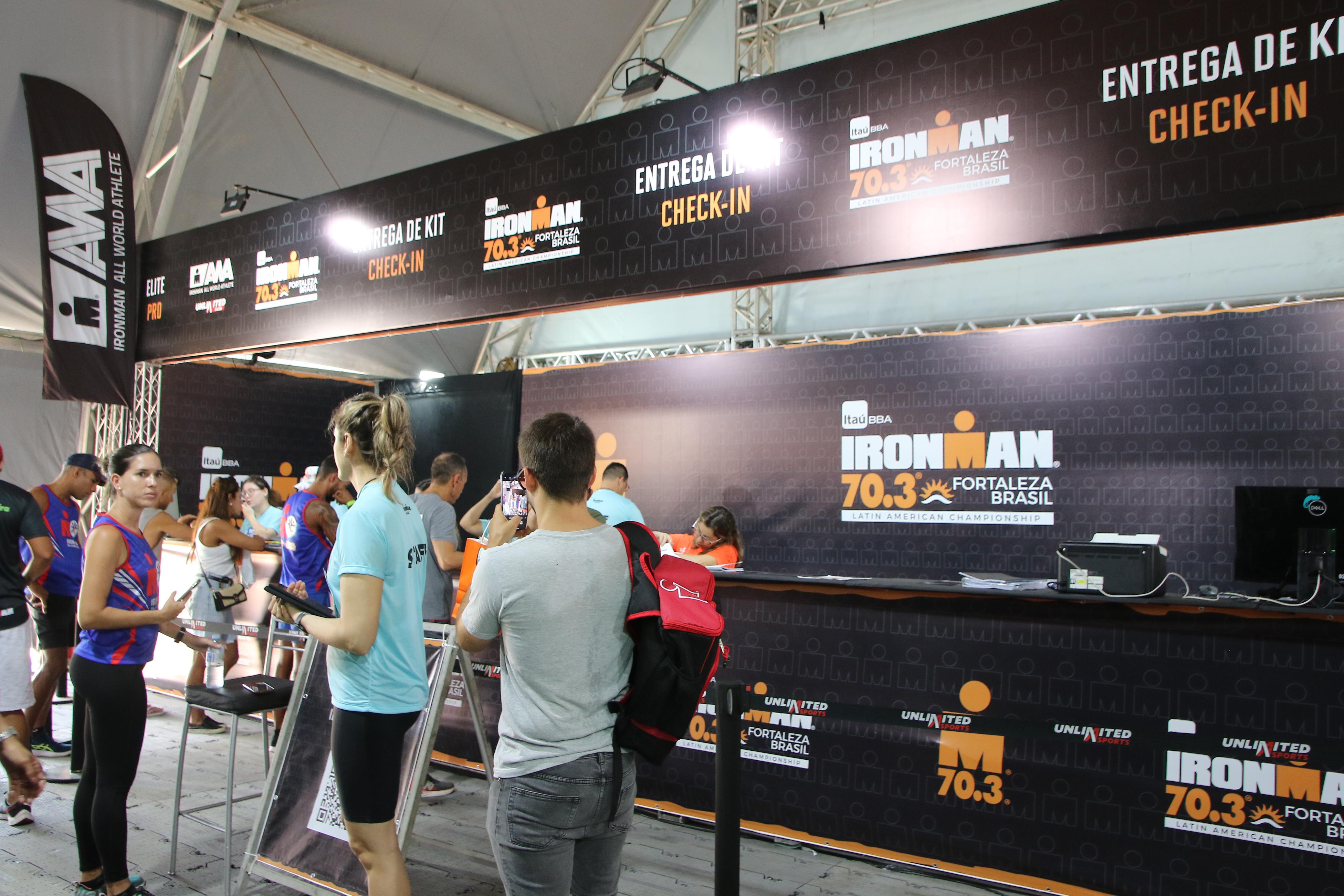 entrega de kits do ironman